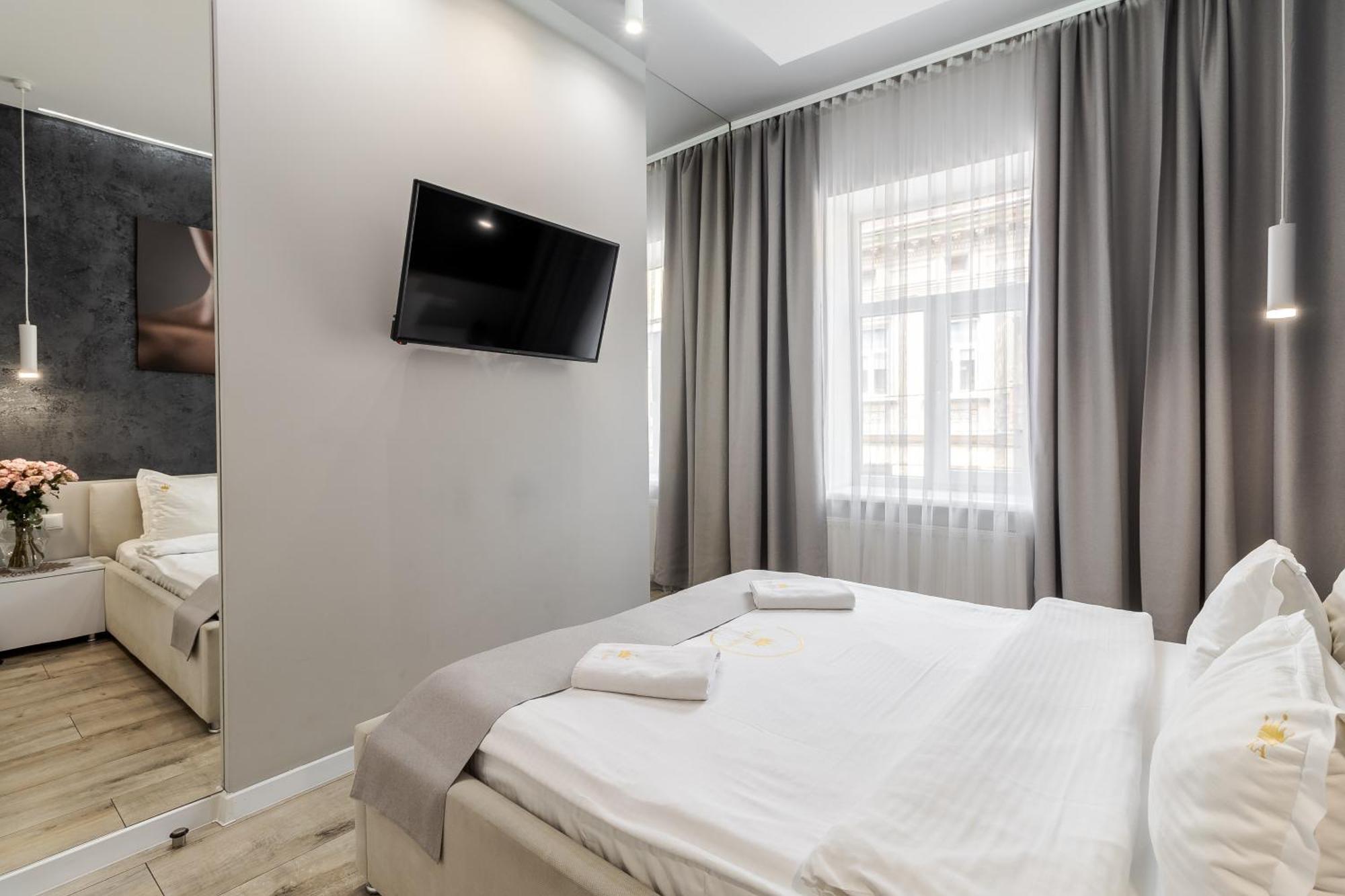 Royal Apartment On Balabana Street Lviv Extérieur photo