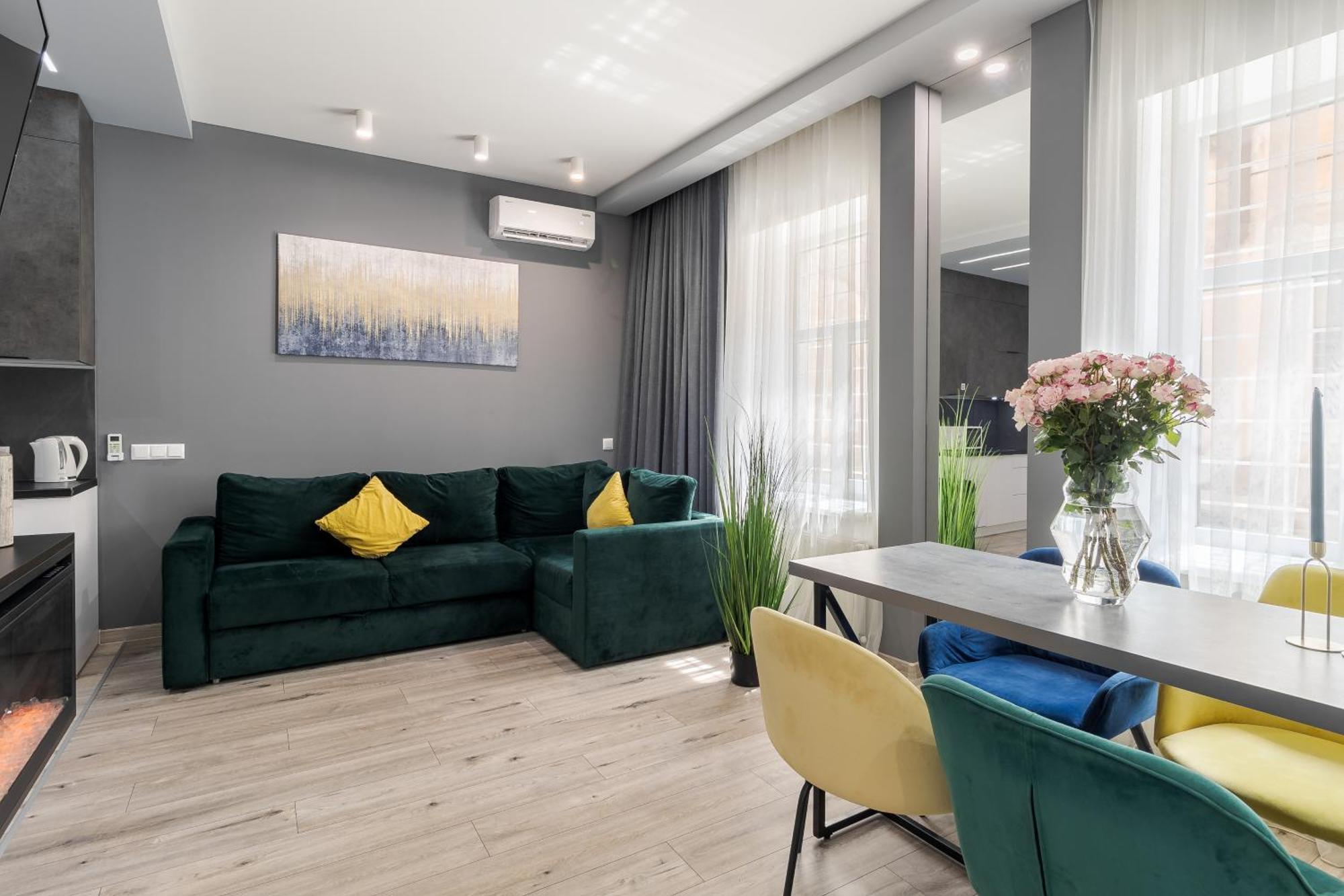 Royal Apartment On Balabana Street Lviv Extérieur photo