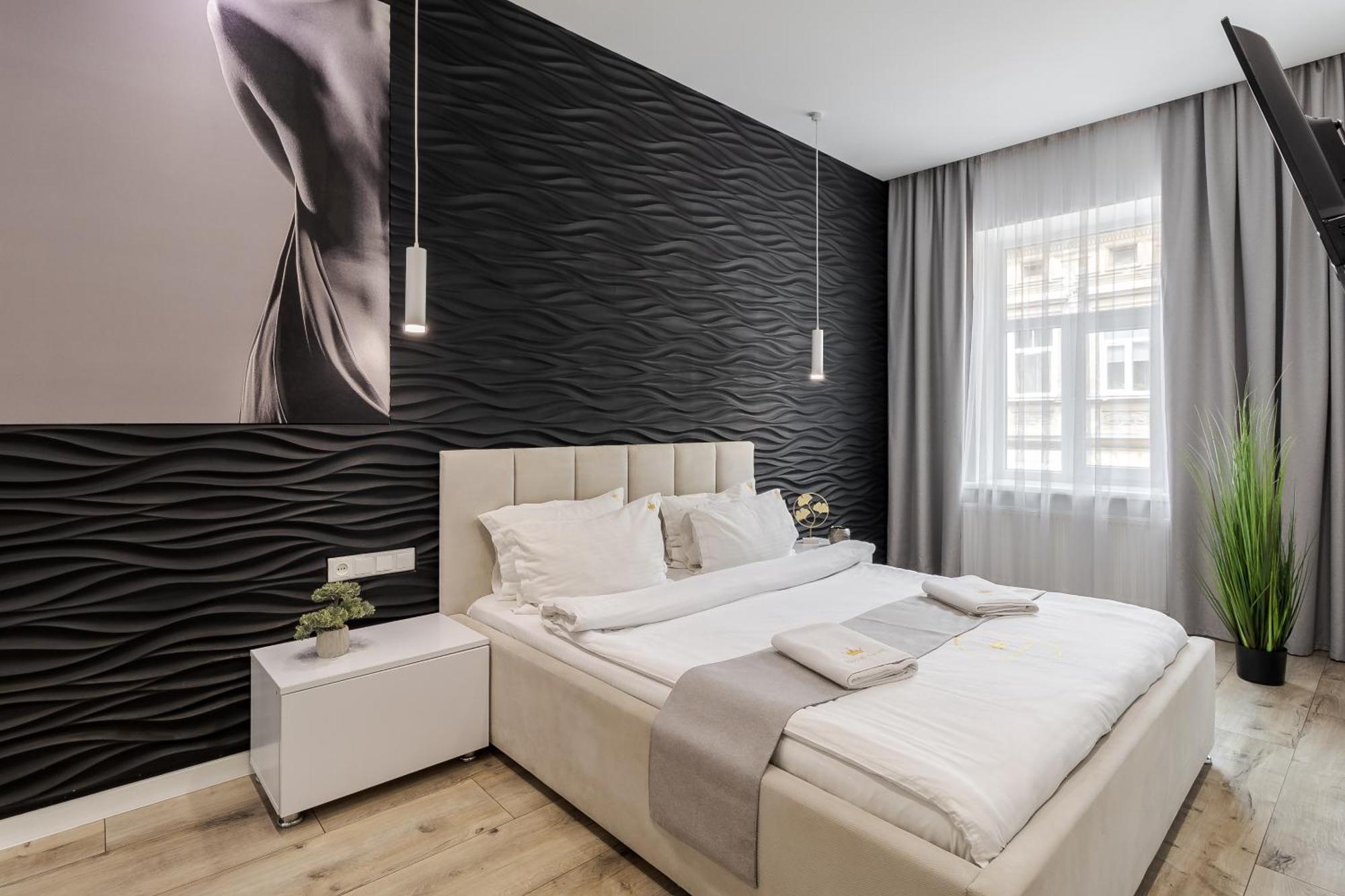 Royal Apartment On Balabana Street Lviv Extérieur photo